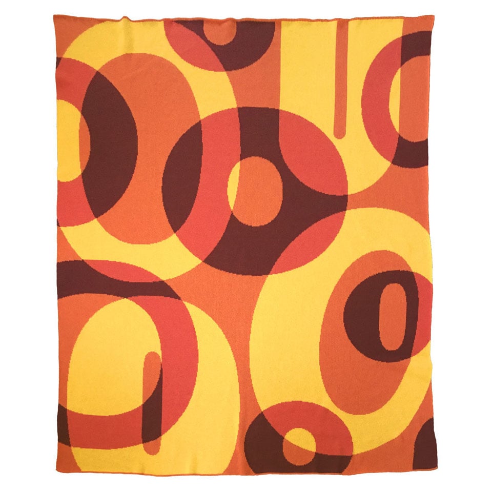 Letter “O” Throw Blanket No. 940